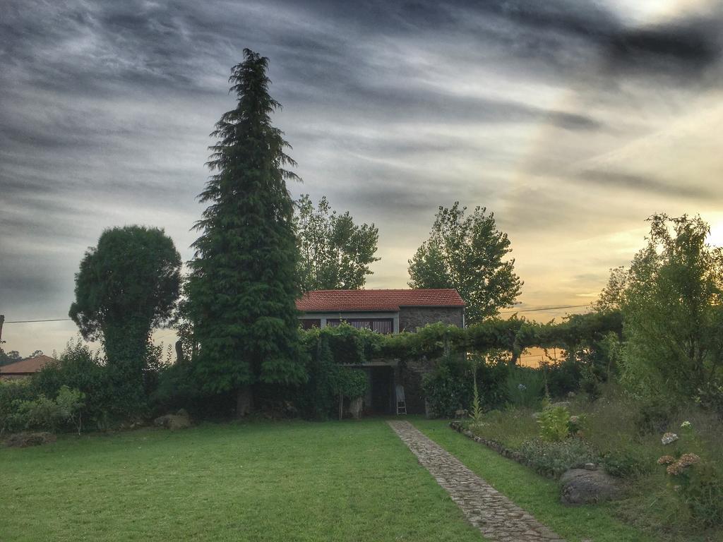 Гостевой дом Casa Do Cruzeiro Паредиш-ди-Кора Экстерьер фото
