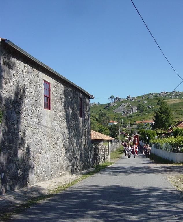 Гостевой дом Casa Do Cruzeiro Паредиш-ди-Кора Экстерьер фото